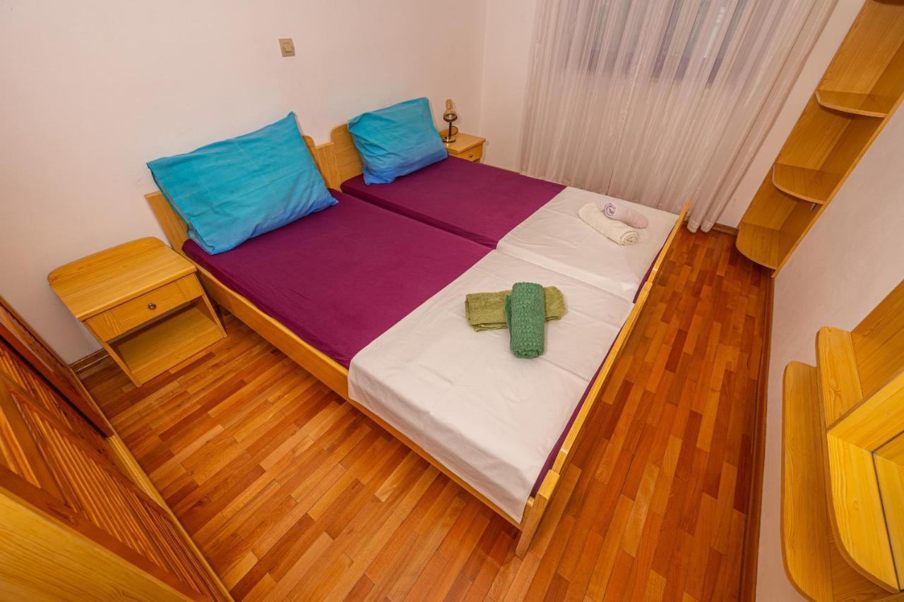 Apartments Francoise Crikvenica Exterior foto